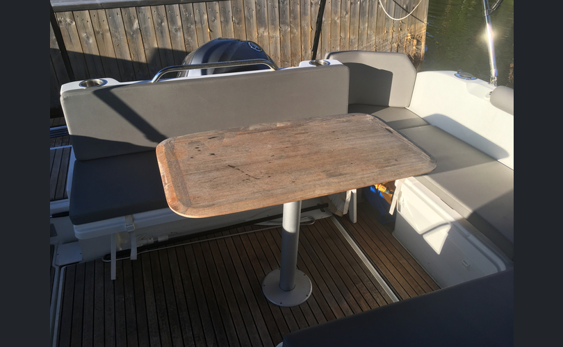 Beneteau Antares 8-kuva-6